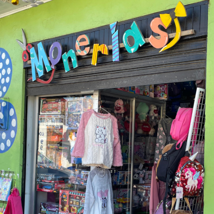 Local "Monerias"